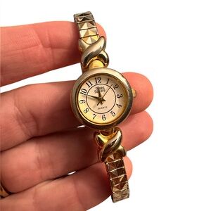 Times Square Watch Women Silver Gold Two Tone Stretch Band Needs New Battery!